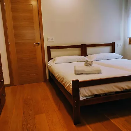 Figueras 5 *